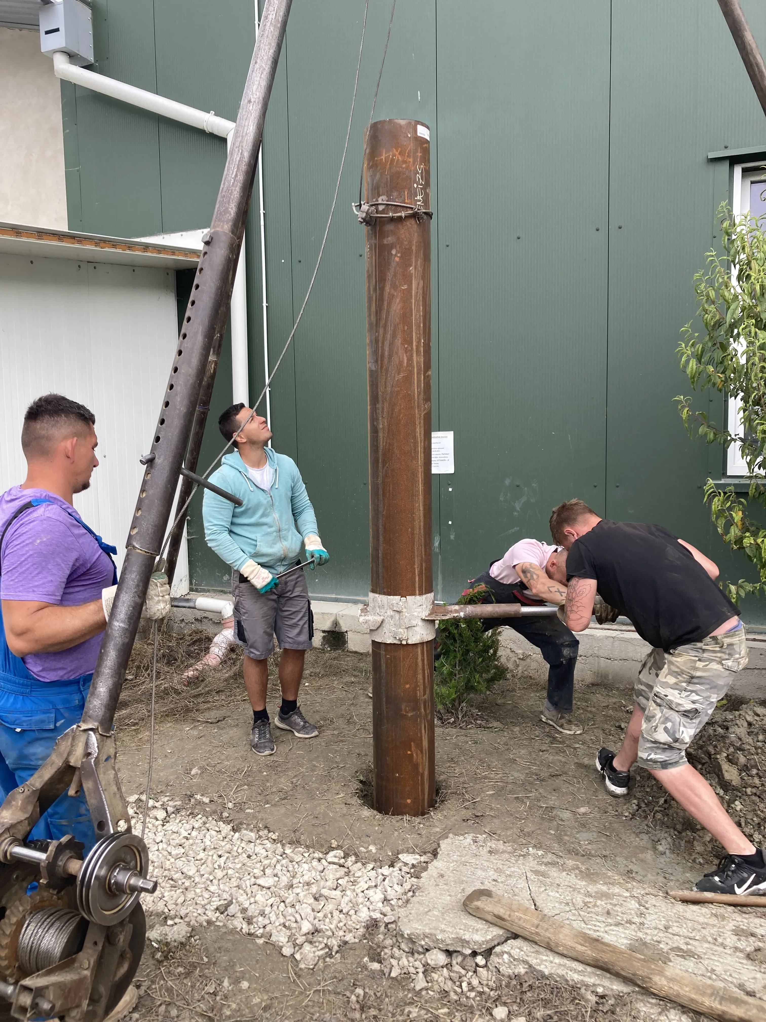 Kútfúrási projekt